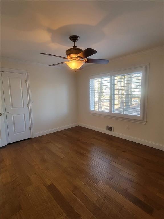 Building Photo - 3740 Clubland Dr