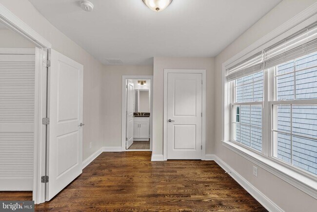 Building Photo - 303 Witherspoon St
