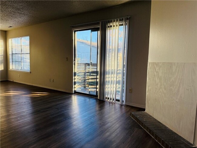 Building Photo - 1701 S West End St