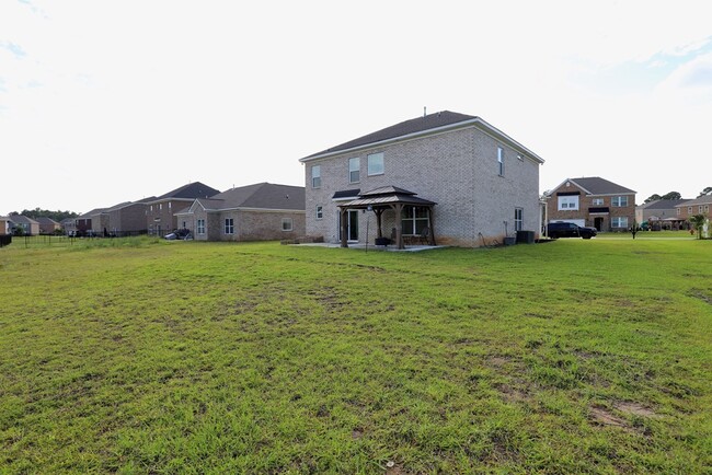 Building Photo - 525 Kittiwake Ln