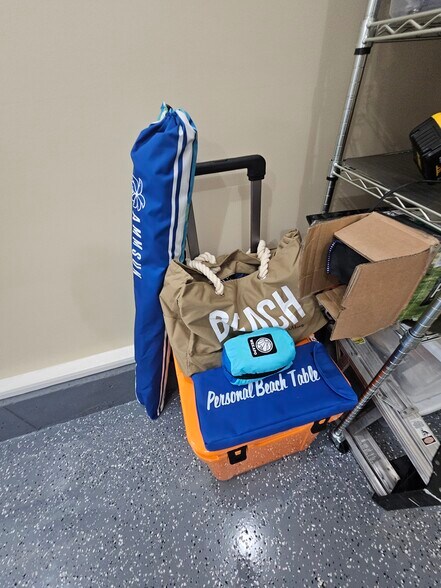 Building Photo - 435 High St