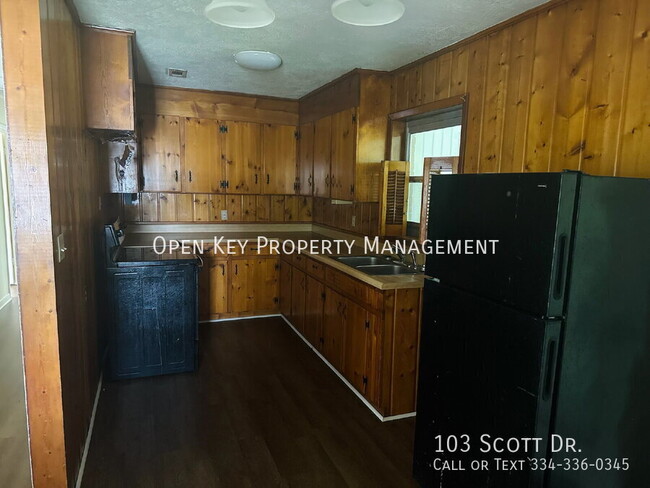 Building Photo - 103 Scott Dr
