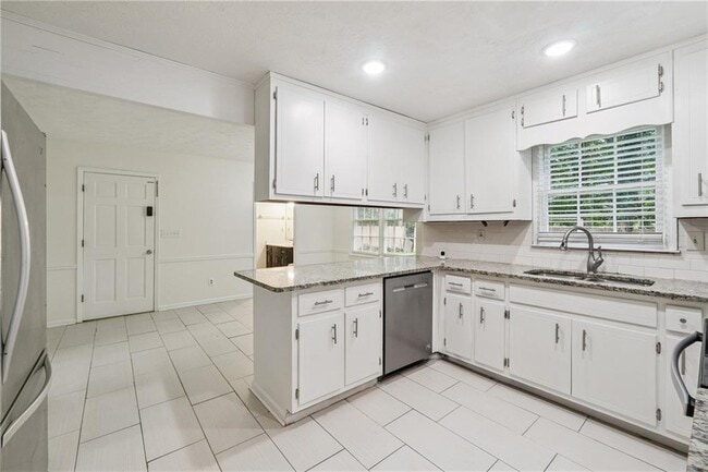 Building Photo - 1416 Manchester Ct SW