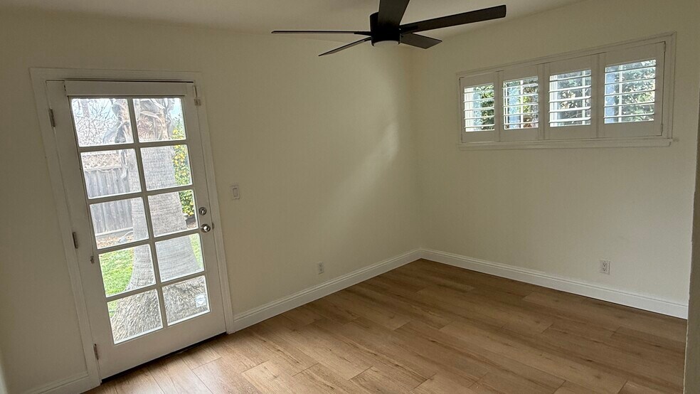 Building Photo - 1577 Duvall Dr