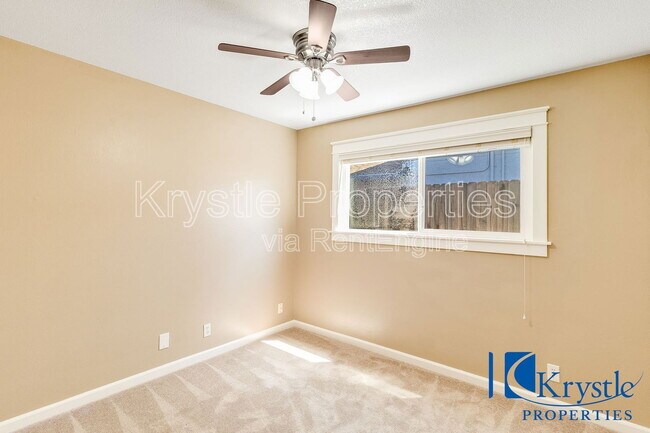 Building Photo - 225 Millbrook Way