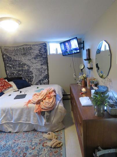 Building Photo - 1416 13th St S