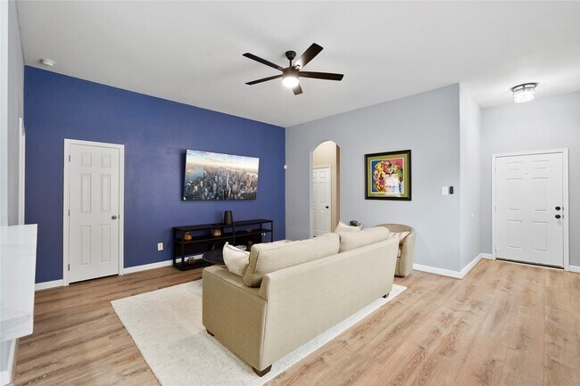 Building Photo - 4514 Coral Rose Ct