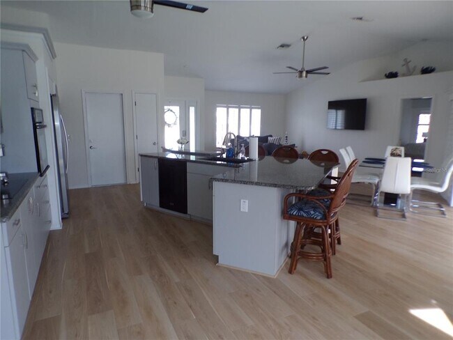 Building Photo - 3804 Turtle Dove Blvd