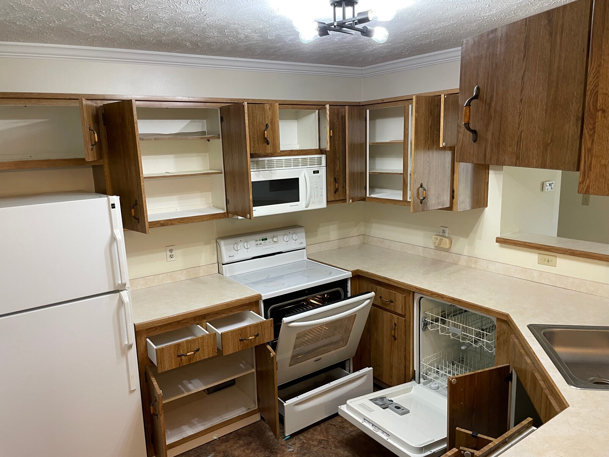 Building Photo - 1150 Tollis Pky