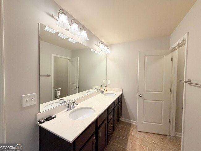 Building Photo - 4929 Parke Brook Dr