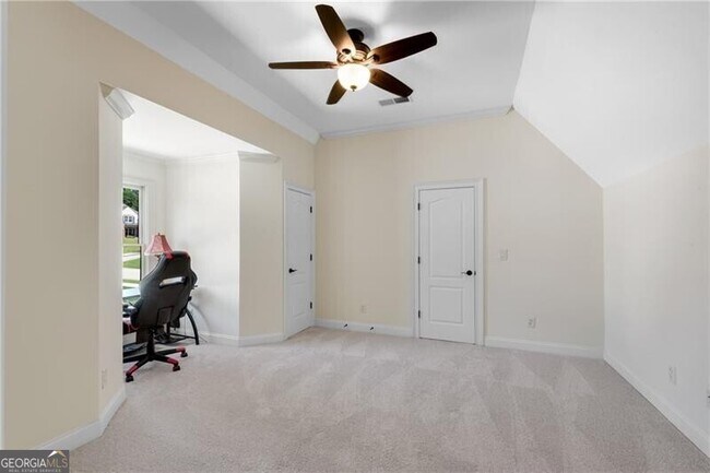 Building Photo - 5861 Yoshino Cherry Ln NE