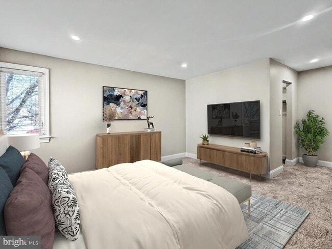 Building Photo - 140 Westbury Ct