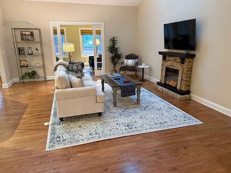 Building Photo - 107 Ritter Dr