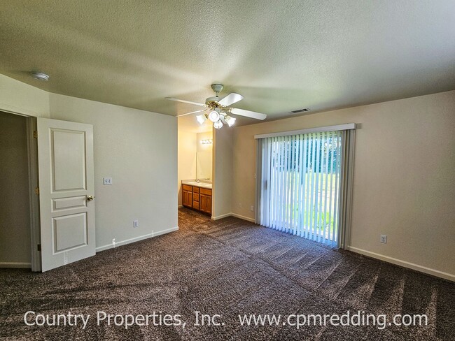 Building Photo - 3 Bedroom House on Cul-De-Sac Available Soon!