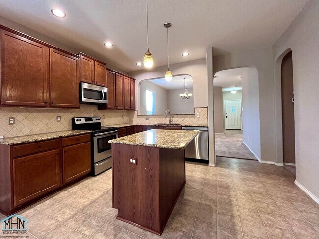 Building Photo - 3802 Mahogany Cove
