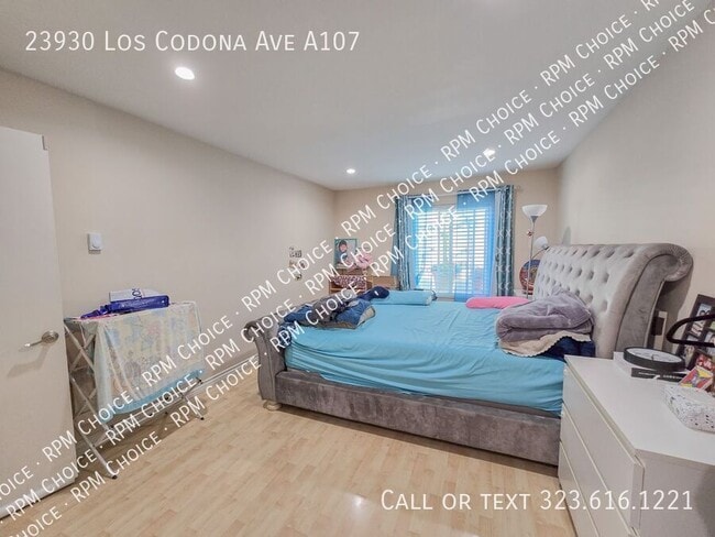 Building Photo - 23930 Los Codona Ave