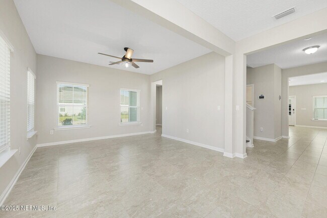 Building Photo - 299 Clarys Run