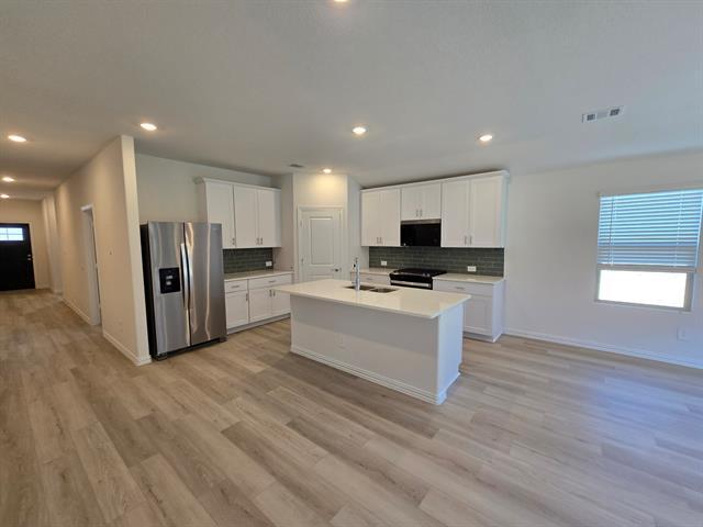 Building Photo - 5717 Rushing River Wy