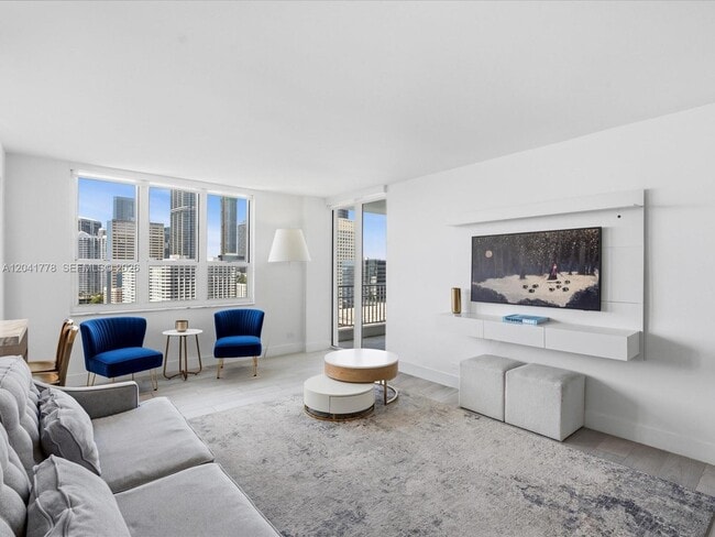Building Photo - 701 Brickell Key Blvd