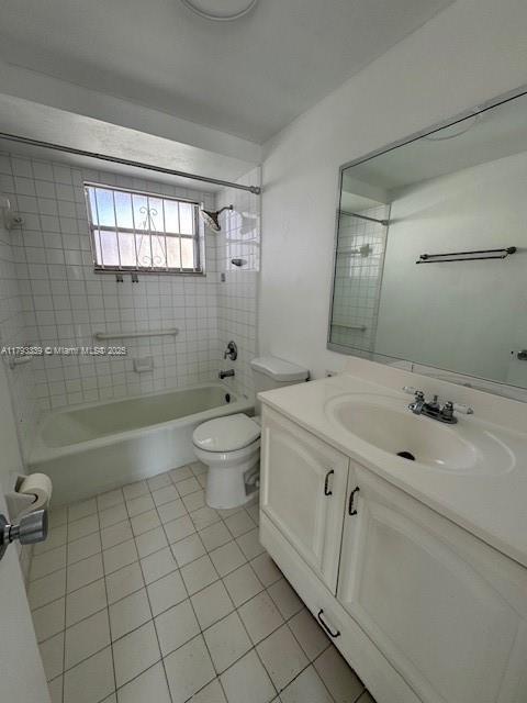 Building Photo - 1750 W 46th St