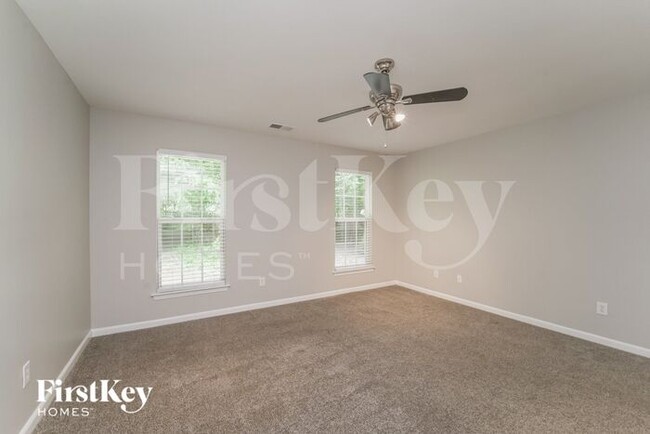 Building Photo - 13214 Alex Mill Dr