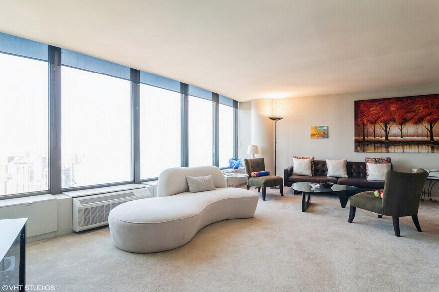 Living Room - 505 N Lake Shore Dr