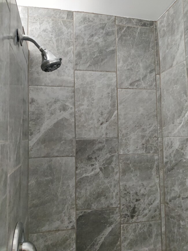 Building Photo - 524 N Mesquite St