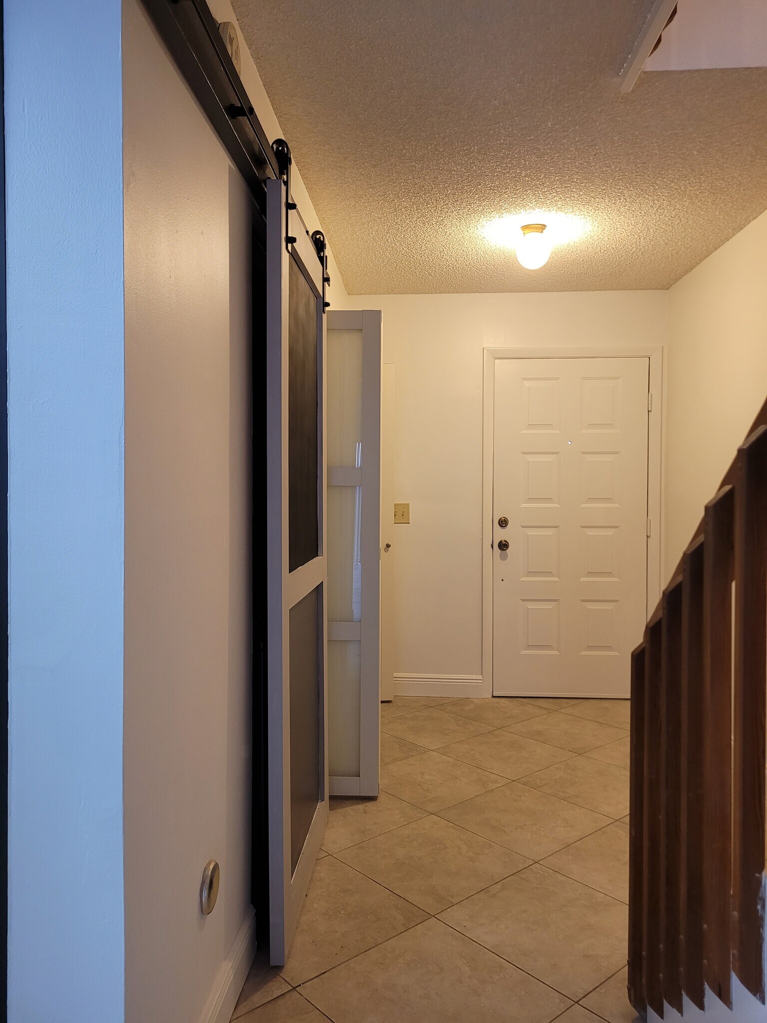 Building Photo - 4401 SW 70th Ter
