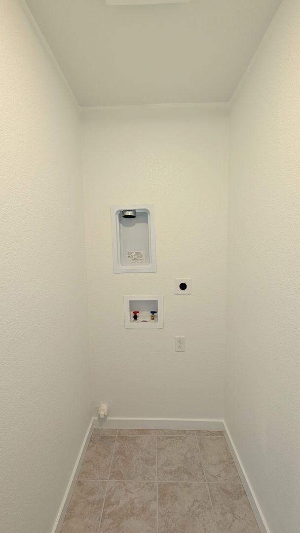 Building Photo - Brand New Single Family Home