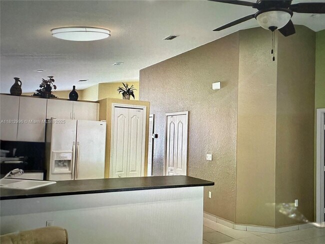 Building Photo - 8915 NW 164th St