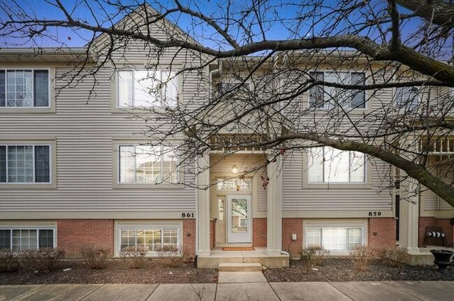 Building Photo - 861 Pheasant Trail