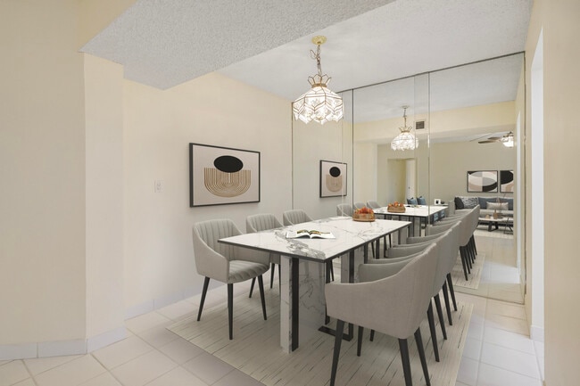 Building Photo - 3810 Via Poinciana