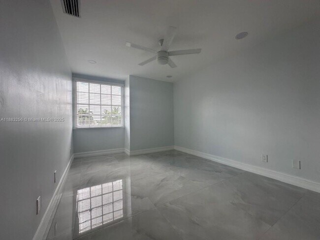 Building Photo - 8557 Windy Cir