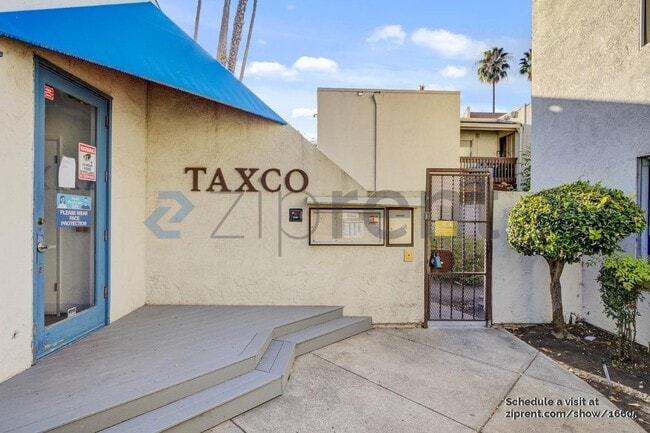 Building Photo - 1680 Laguna St