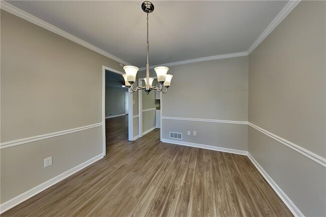 Building Photo - 87 Wren Walk