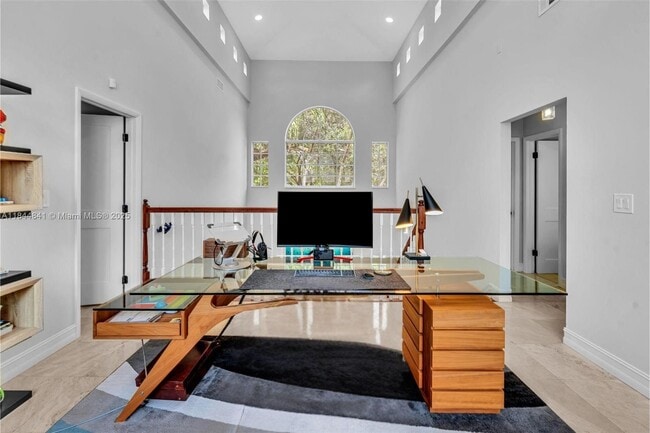 Building Photo - 2516 San Domingo St