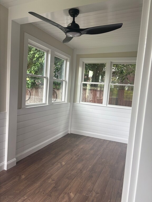 Building Photo - 14 Fairview St