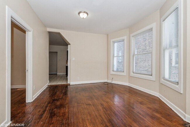 Building Photo - 7541 S Evans Ave