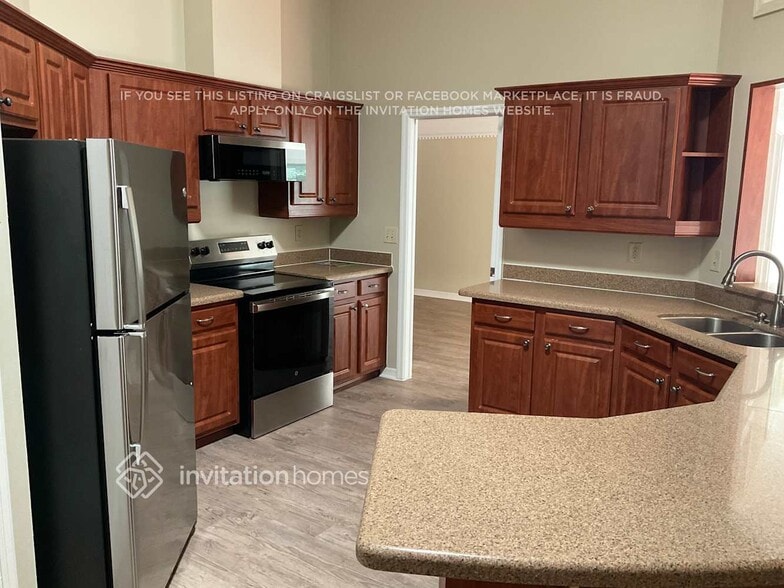 Building Photo - 842 Shriver Cir
