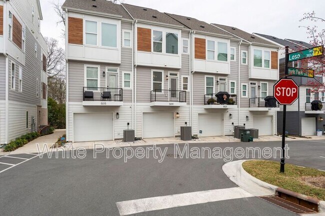 Building Photo - 5019 York Park Ln