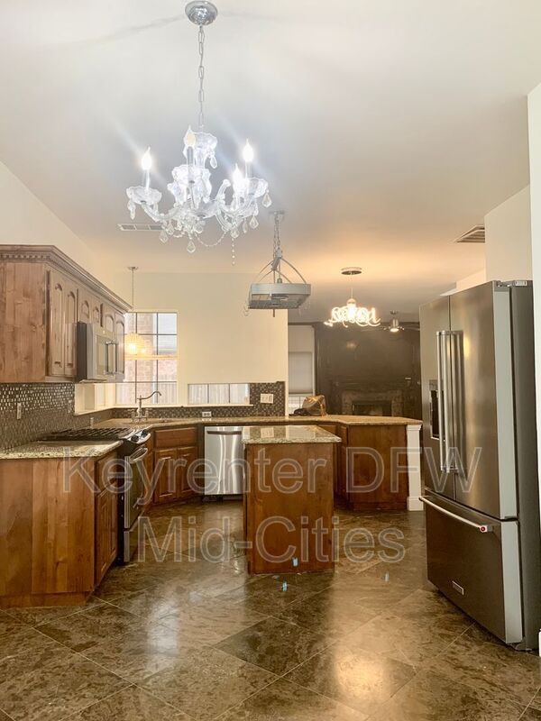 Building Photo - 5814 Gloucester Ct
