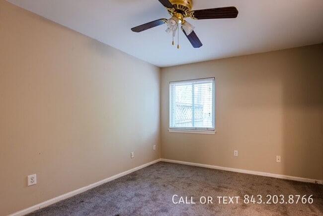 Building Photo - 11 Rudwick Cir