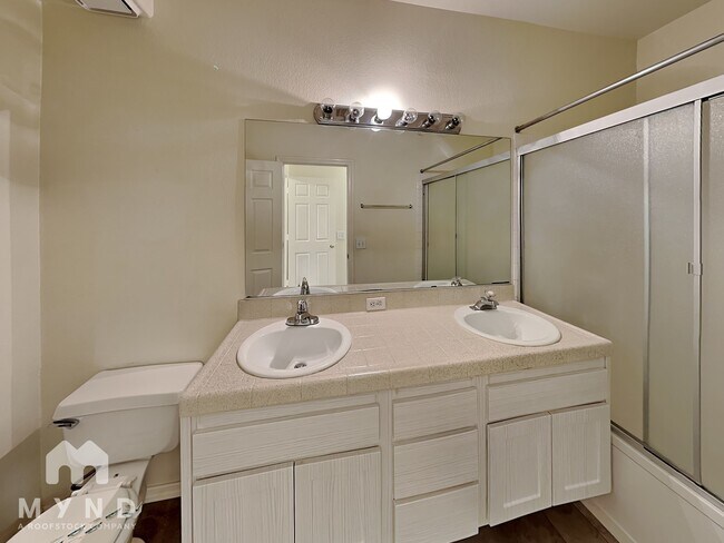 Building Photo - 5225 W Reno Ave