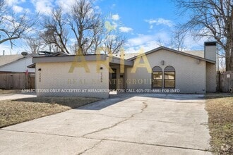 Building Photo - TOUR NOW for ESTIMATED MOVE IN BY 6/9/25! ...