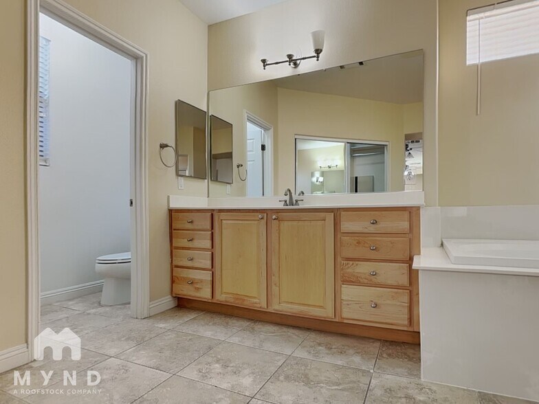 Building Photo - 3721 Tiger Ridge Ln