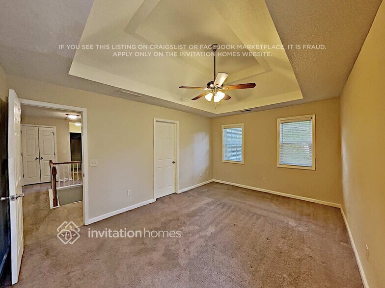 Building Photo - 4017 St George Walk SW