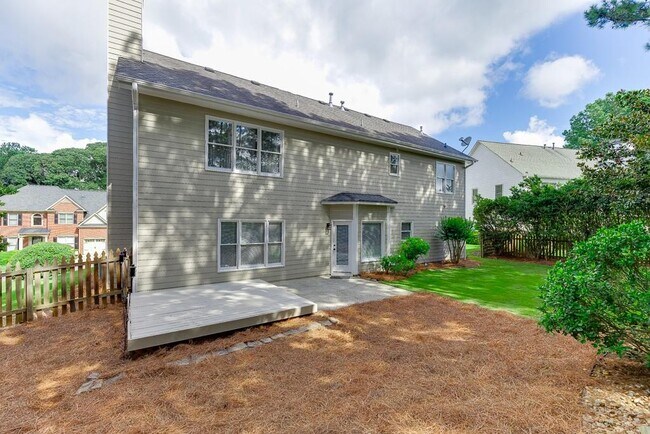 Building Photo - 1795 Lake Heights Cir
