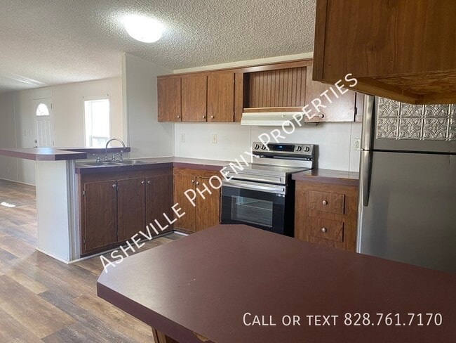 Building Photo - 35 Albert Warren Rd