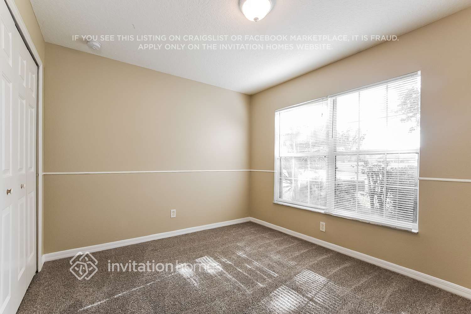 Building Photo - 11609 Lake Dr