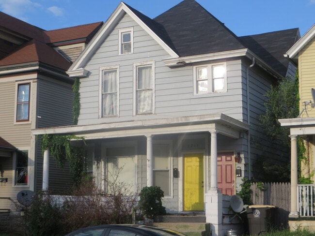 Building Photo - 1211 Fulton St